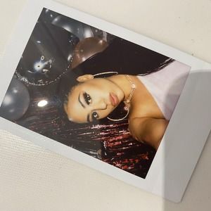 Meet your Posher, Laila